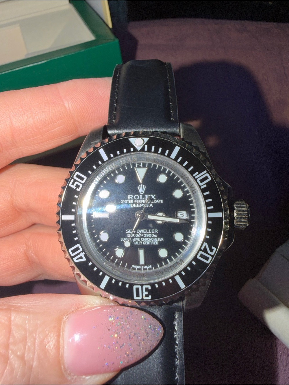 Men's stainless Watch Black Dial Silver Case - Picture 3 of 7